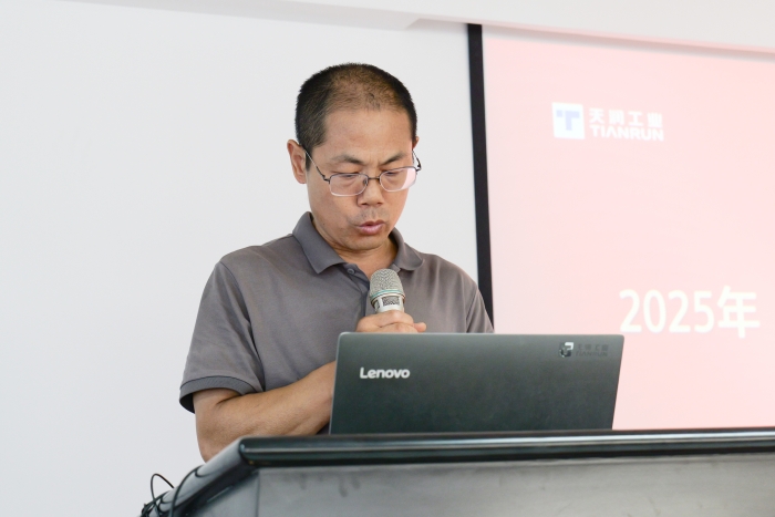 26b37e33b8a14d22b0a663252228a191